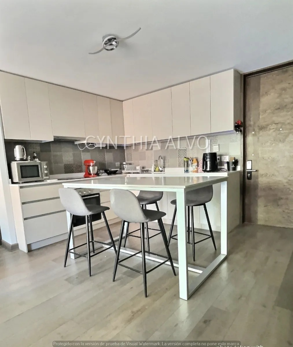 Arriendo Departamento 2D en suite Walk-in cl&oacute;set 2B 2E 1B Los Leones - Providencia