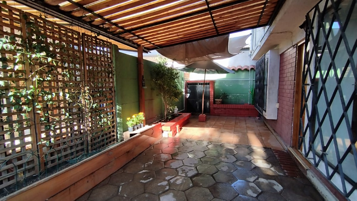 Arriendo Casa 4D 2B 1E Francisco de Villagra - La Reina