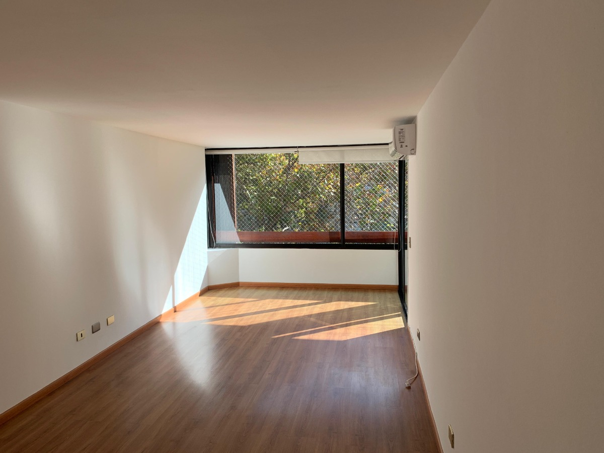 Arriendo Departamento NO 2D en suite 2B 1E 1B Barrio El Golf - Las Condes