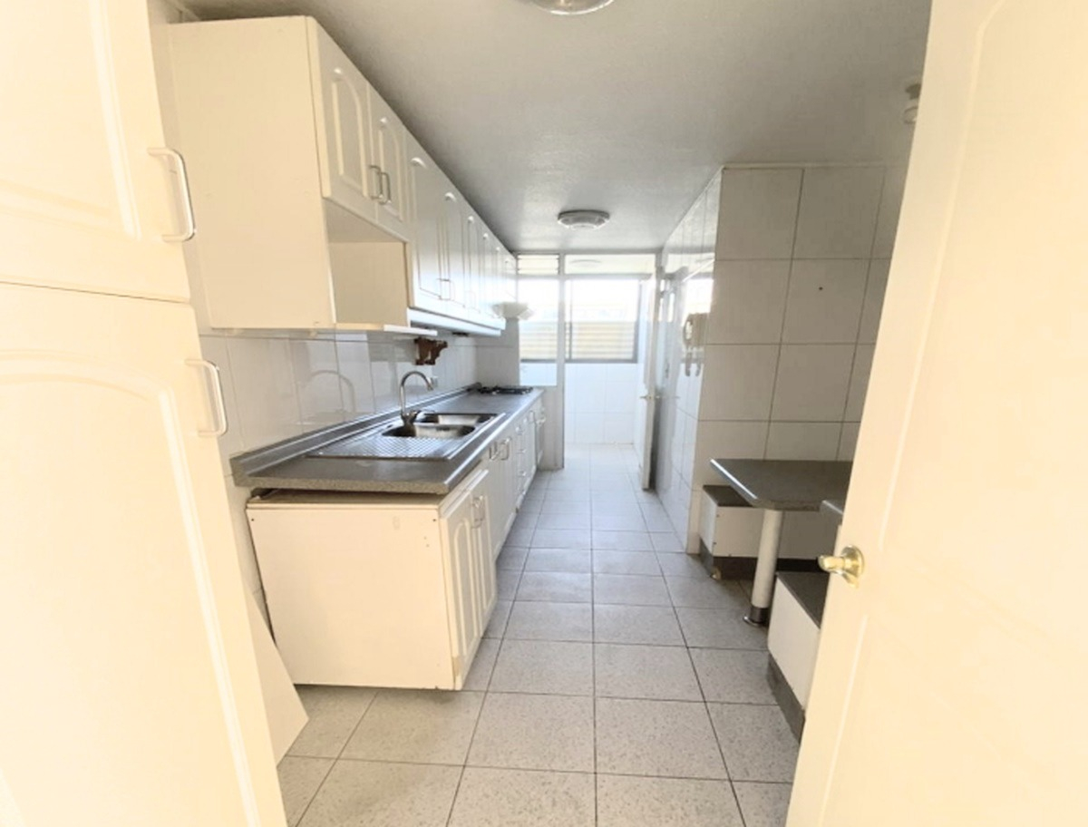 Arriendo Departamento N 3D en suite Walk-in cl&oacute;set 2B 1E 1B Nueva Las Condes - Las Condes