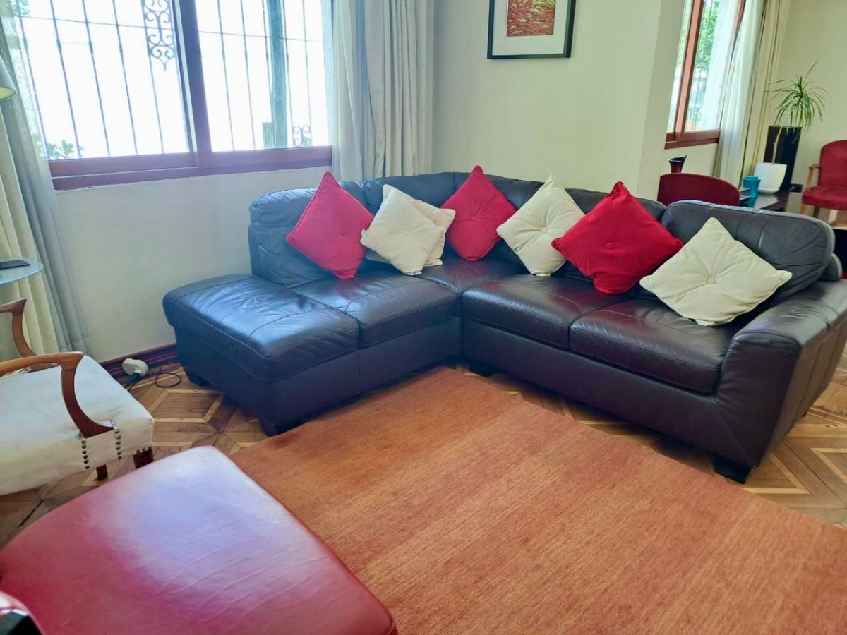 Arriendo Casa 3D 3B 6E 1B Metro Pr&iacute;ncipe de Gales - Country Club - La Reina