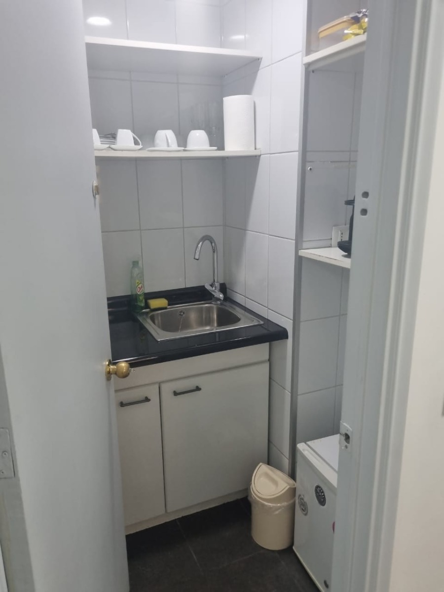 Arriendo Oficina SO 3B 1E 1B Los Leones - Providencia