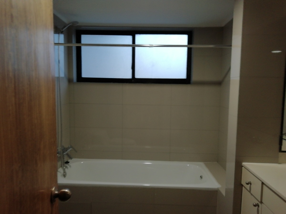 Venta Departamento NP 3D en suite Walk-in cl&oacute;set 3B 1E 1B  - Vitacura