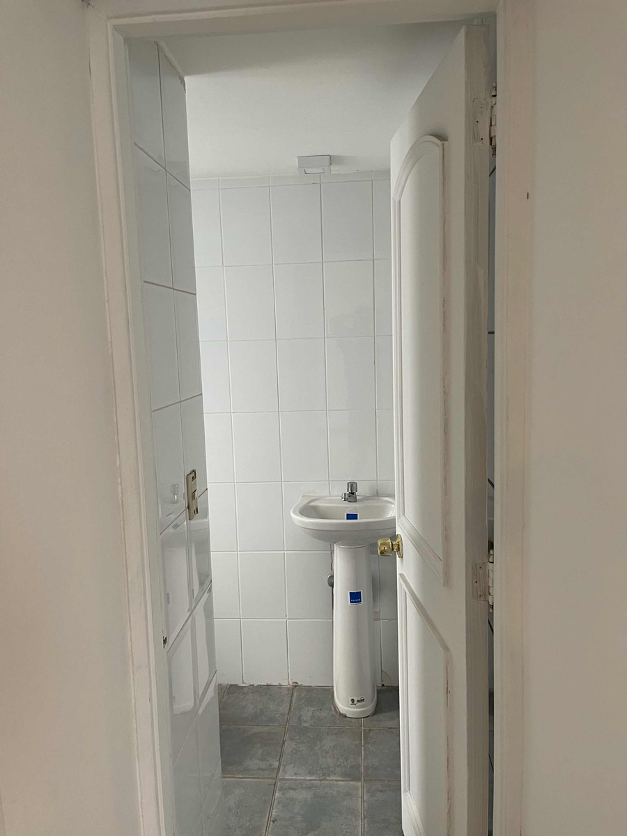 Arriendo Oficina 2B Los Leones - Providencia