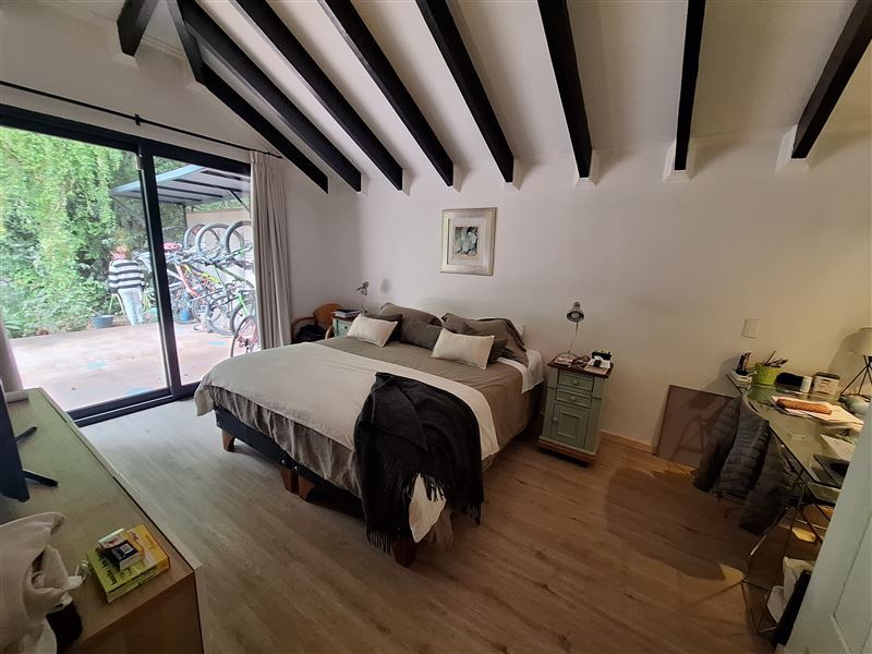 Venta Casa Oriente 4D en suite 4B 2E 1B Los Trapenses - Lo Barnechea