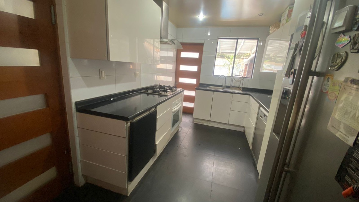 Venta Casa NOSP 5D en suite Walk-in cl&oacute;set 2B 2E Pepe Vila - La Reina