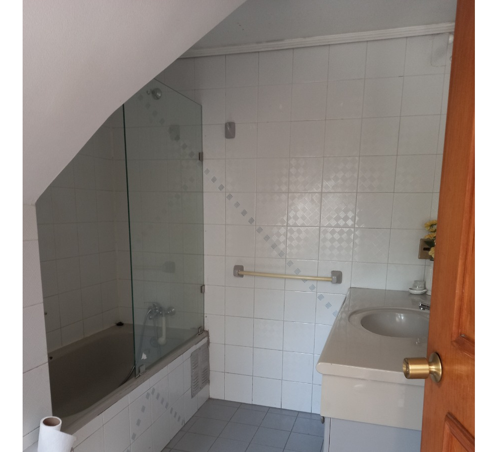 Venta Casa NP 6D en suite Walk-in cl&oacute;set 5B 4E 2B San Carlos de Apoquindo - Las Condes