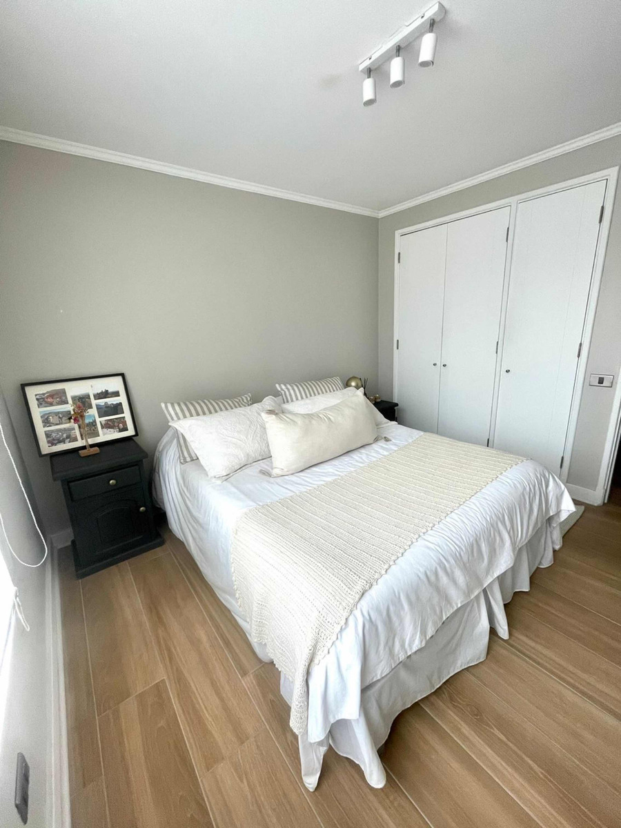 Arriendo Departamento 4D Borde R&iacute;o - Casa Piedra - Vitacura