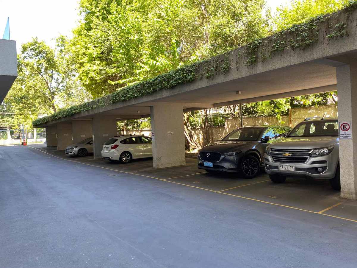 Venta Departamento 2D 2B 2E Parque Bicentenario - Vitacura