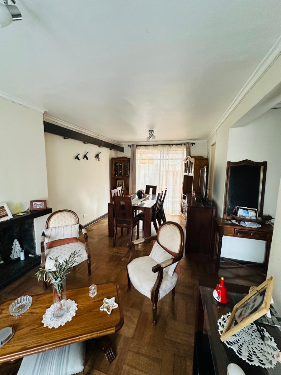 Venta Casa P 3D 1B 2E 1B Francisco de Villagra - La Reina