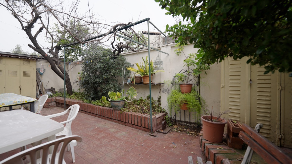 Venta Casa NP 4D 4B 3E Troncos Viejos - La Reina