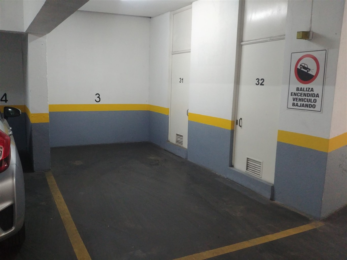 Venta Departamento NO 3D en suite Walk-in cl&oacute;set 5B 3E 2B Parque Bicentenario - Vitacura