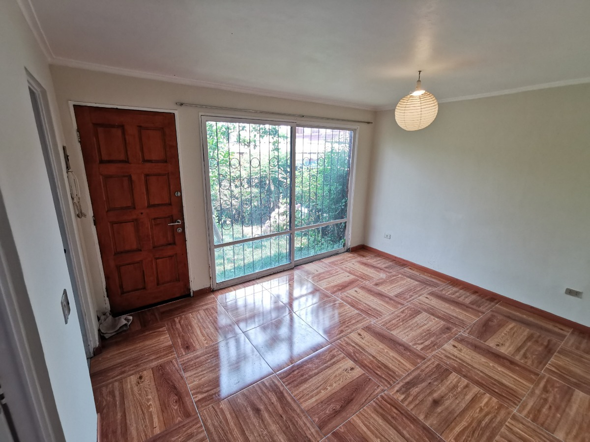 Arriendo Casa SP 3D 1B 2E 1B Carlos Ossand&oacute;n - La Reina
