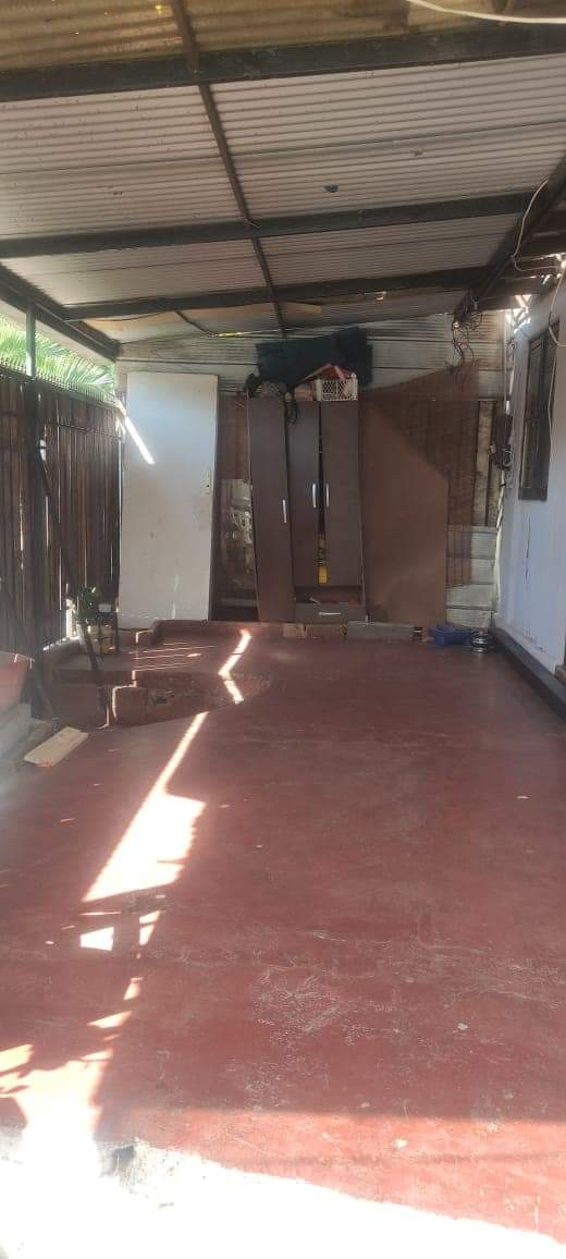 Venta Casa 2D 1B 1E Los Dominicos - Las Condes