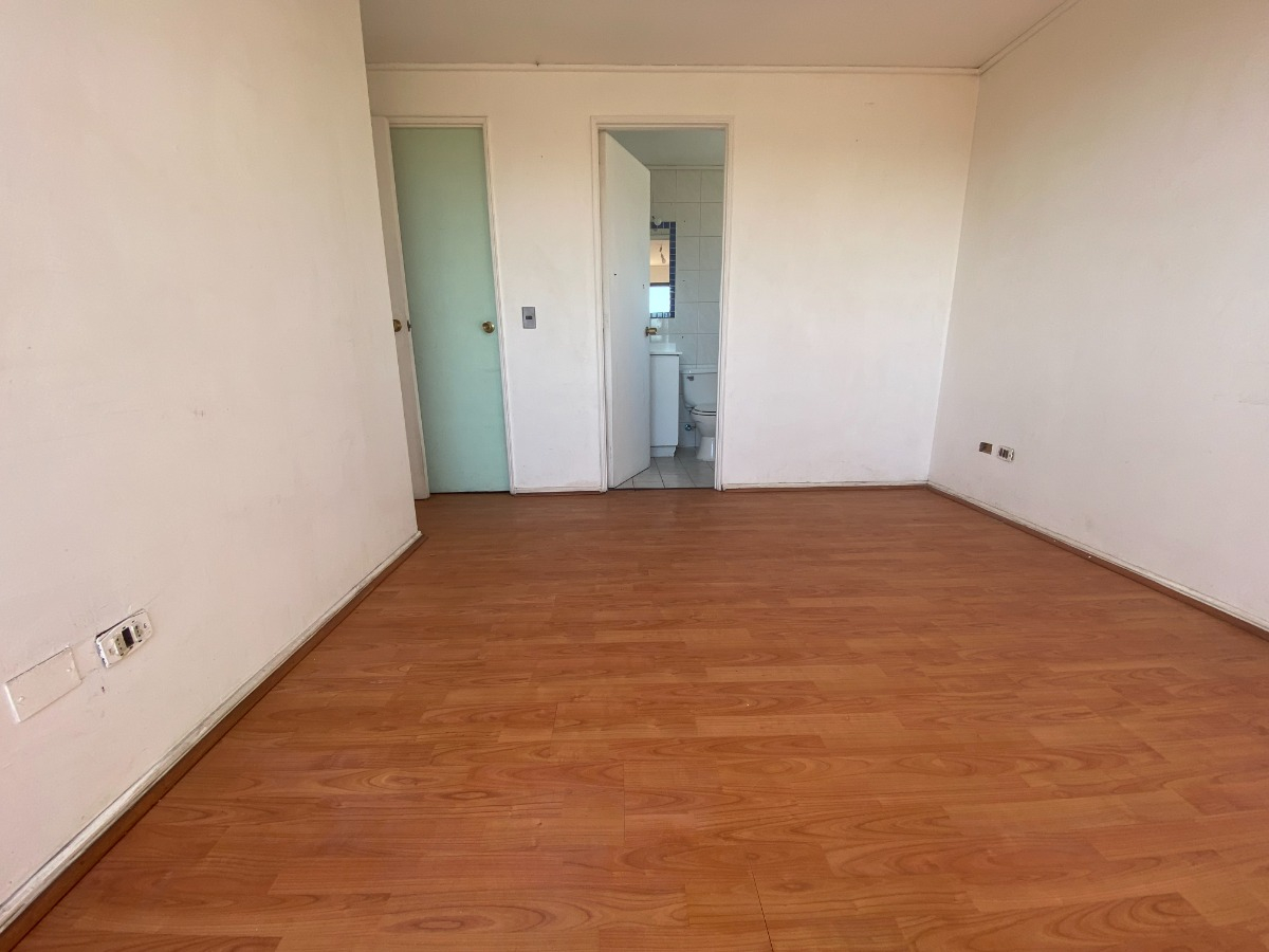 Venta Departamento SO 3D en suite Walk-in cl&oacute;set 2B 1E 1B Campus Oriente - Providencia