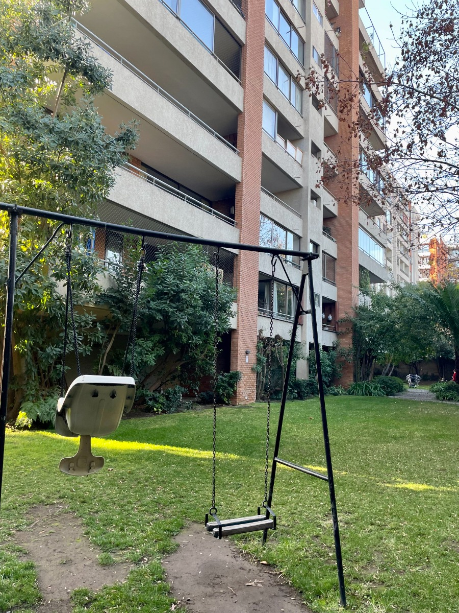 Venta Departamento SO 3D en suite Walk-in cl&oacute;set 2B 1E 1B Mall Sport - Las Condes