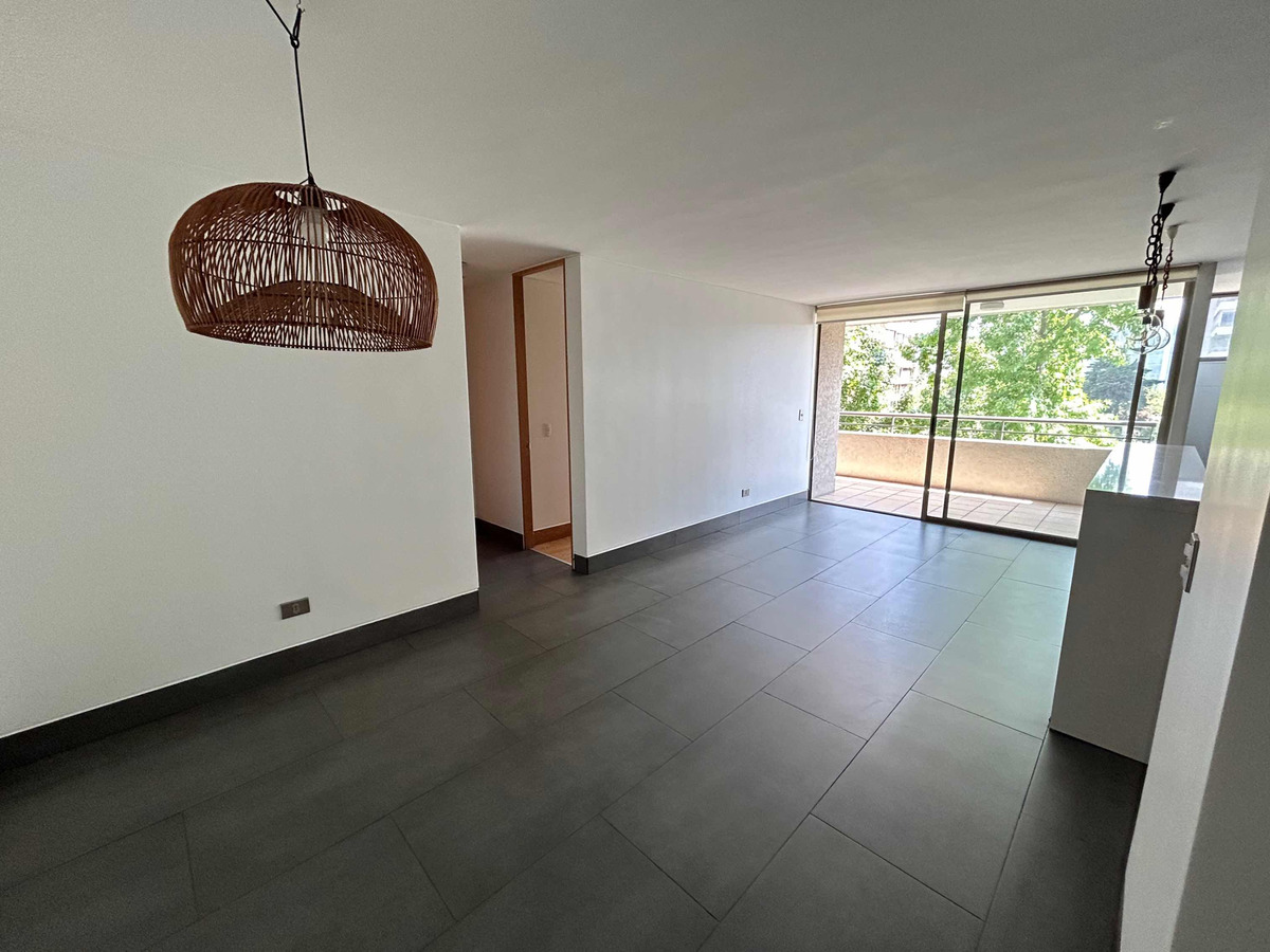 Arriendo Departamento 2D Alto Las Condes - Las Condes