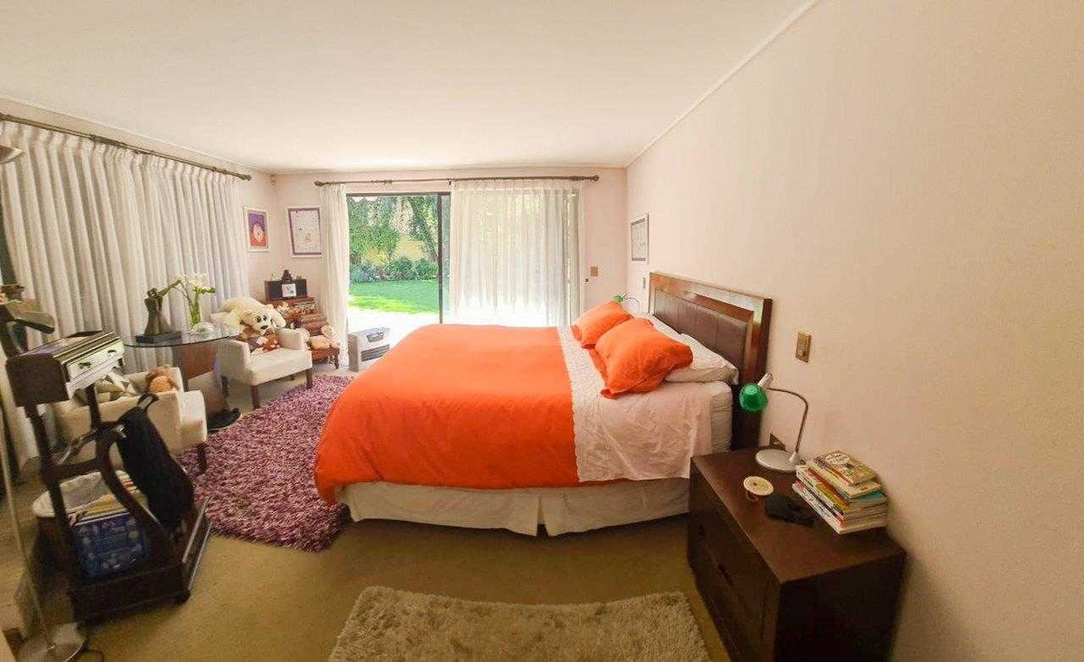 Venta Casa NO 6D en suite Walk-in cl&oacute;set 6B 3E 1B El Huinganal - Lo Barnechea