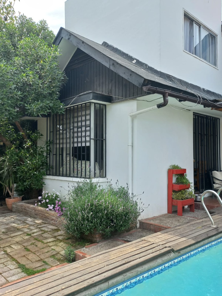Venta Casa 5D en suite Walk-in cl&oacute;set 3B 1E 1Bd Parque Padre Alberto Hurtado - Las Condes