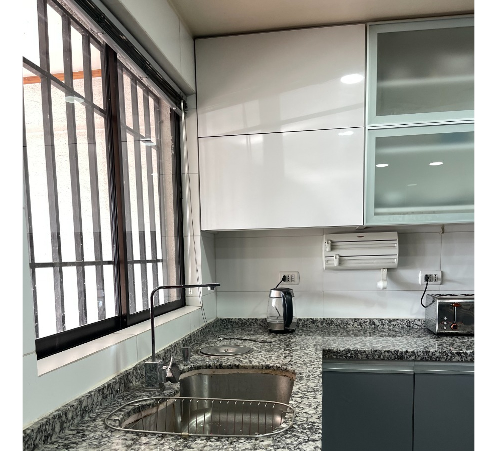 Venta Casa O 6D en suite 4B 3E 1B Campus Oriente - Providencia