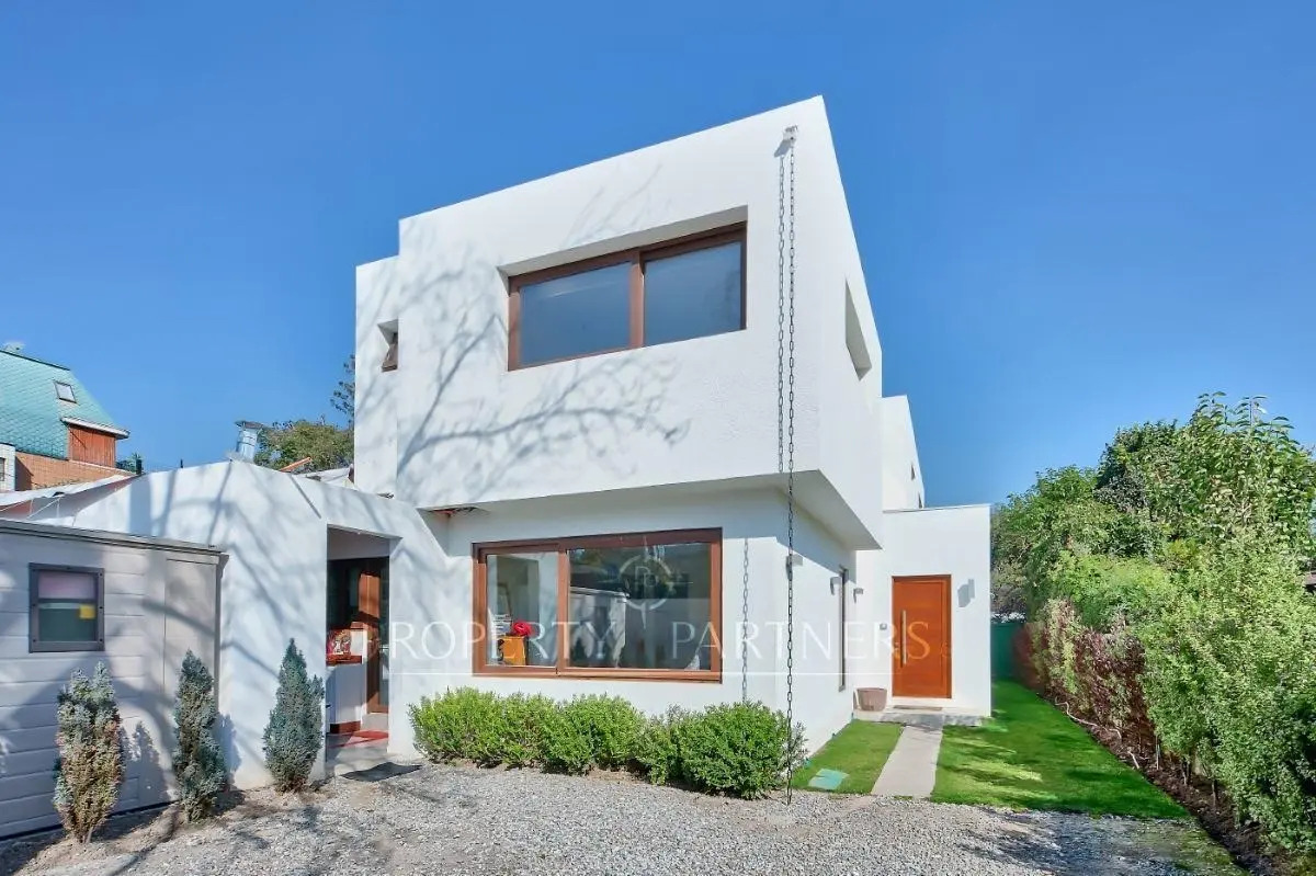 Venta Casa NP 4D 3B 2E 1B Juan XXIII - Vitacura