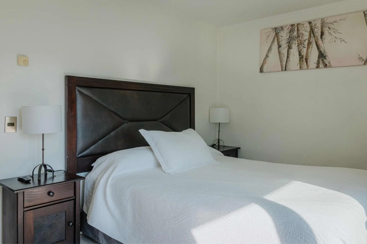 Venta Departamento NP 2D 1B 1E 1B Barrio El Golf - Las Condes