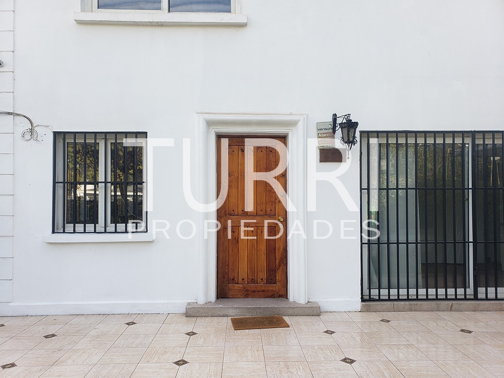 Arriendo Casa O 4D 3B 2E Metro Escuela Militar - Las Condes