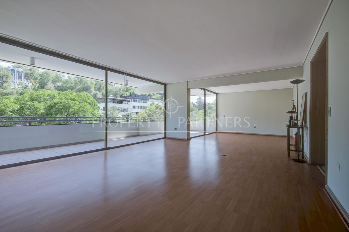 Venta Departamento NO 3D Walk-in cl&oacute;set 3B 2E 1B Barrio El Golf - Las Condes