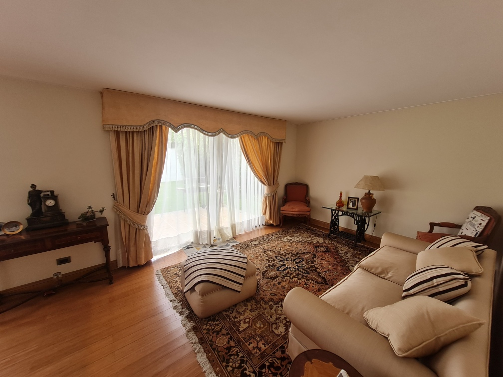 Venta Casa 5D 3B 2E Carlos Ossand&oacute;n - La Reina