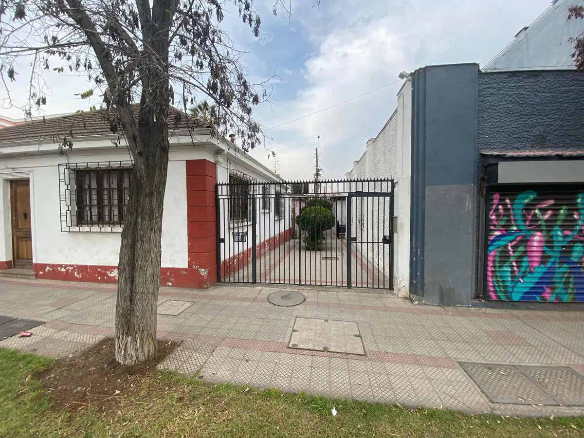 Venta Casa 2D 1B Barrio Italia - Providencia