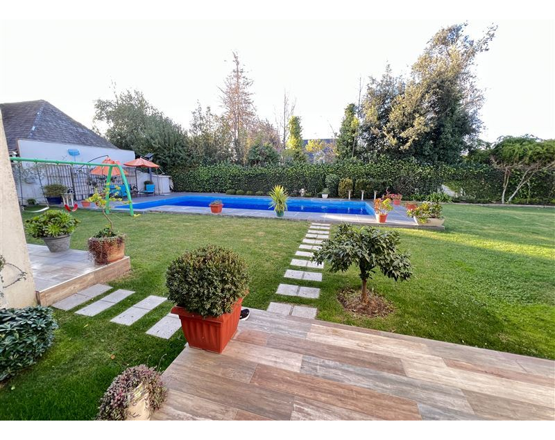 Venta Casa Norte 6D en suite Walk-in cl&oacute;set 7B 10E 1B Los Trapenses - Lo Barnechea