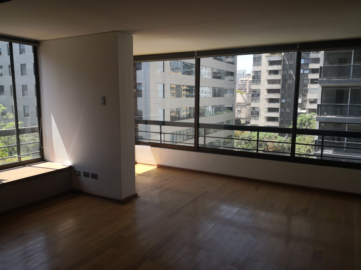 Venta Departamento NO 3D 3B 2E 1B Barrio El Golf - Las Condes