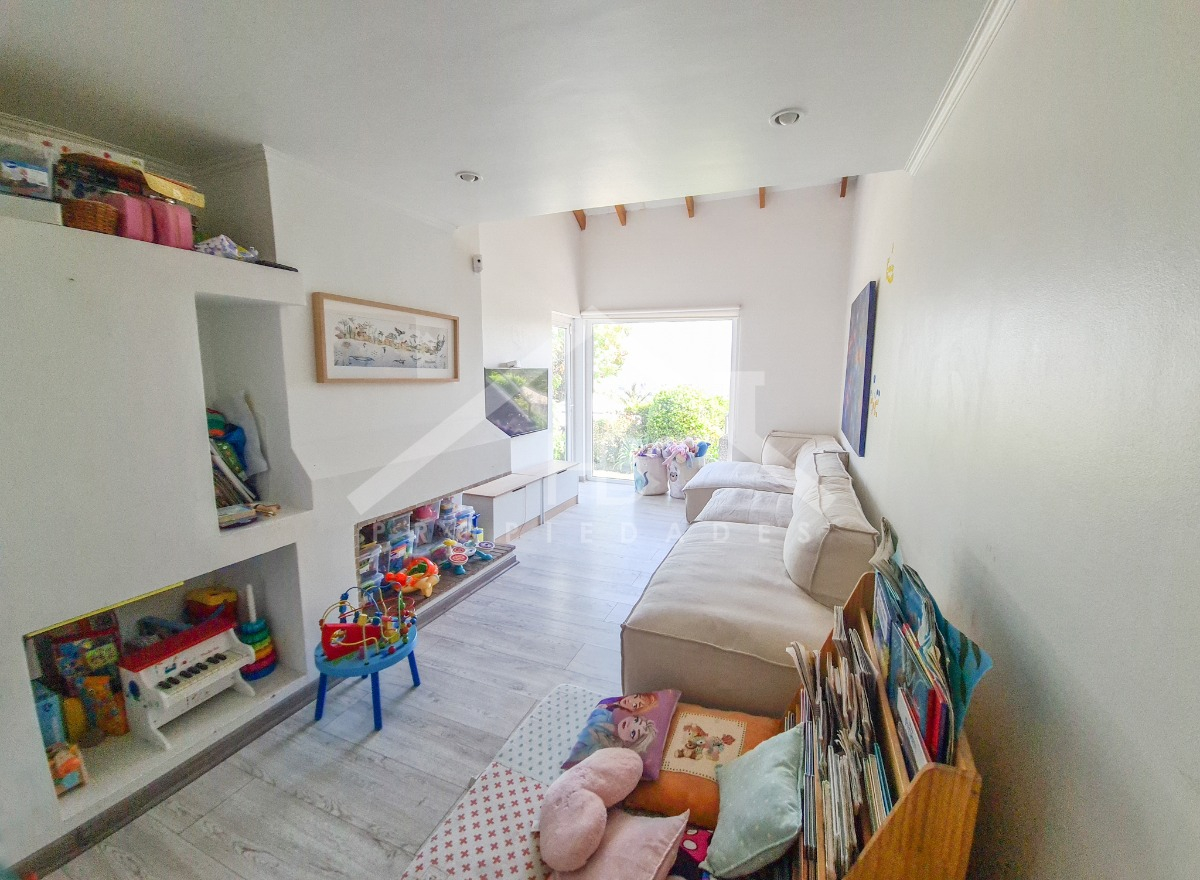 Venta Casa P 5D en suite Walk-in cl&oacute;set 4B 2E 1B Los Dominicos - Las Condes