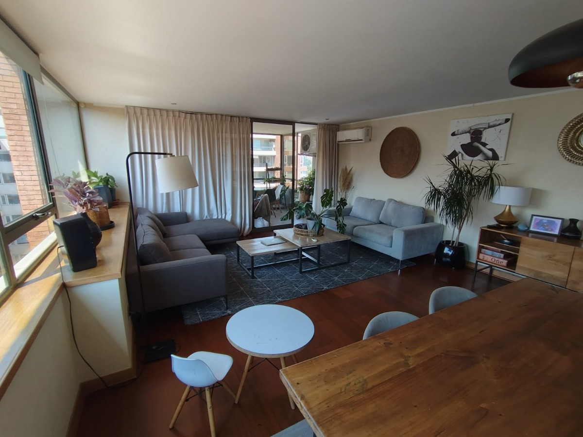 Venta Departamento NP 4D en suite Walk-in cl&oacute;set 3B 2E 1B Alto Las Condes - Las Condes