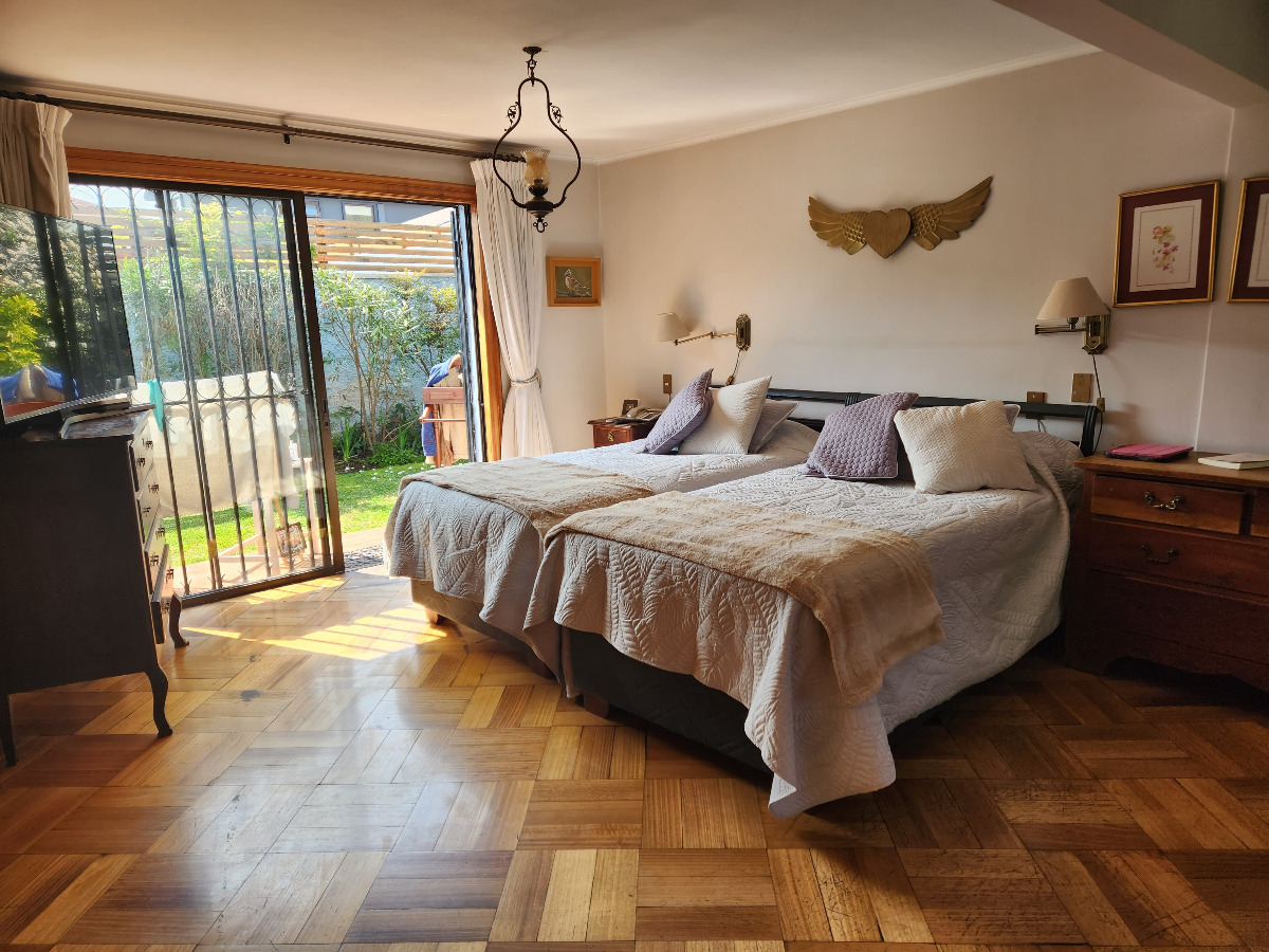 Venta Casa O 5D en suite 5B 2E 2B Parque Padre Alberto Hurtado - Las Condes