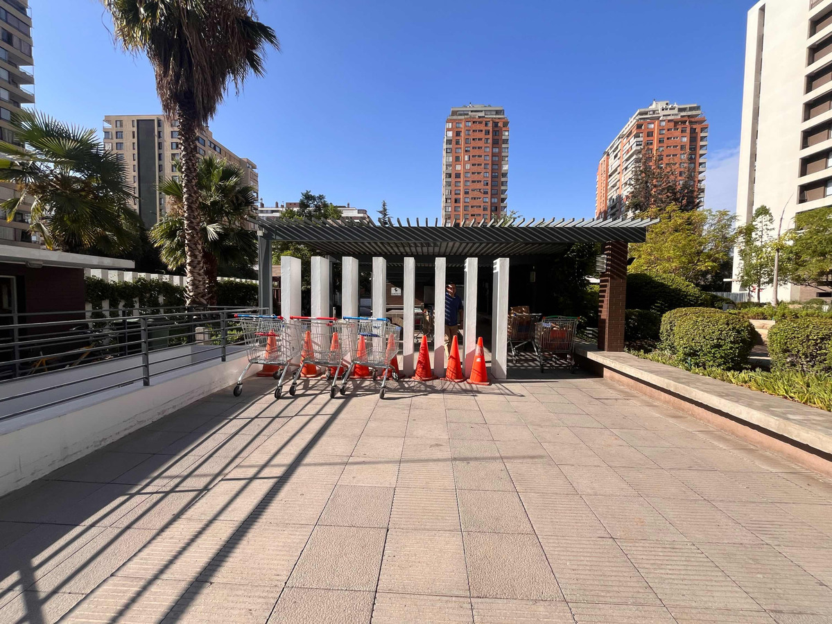 Venta Departamento 2D Rotonda Atenas - Las Condes