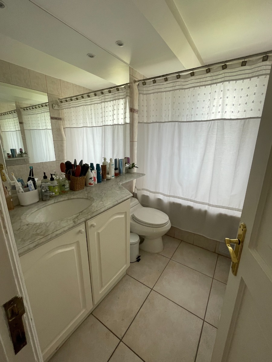 Arriendo Departamento 4D Metro Escuela Militar - Las Condes