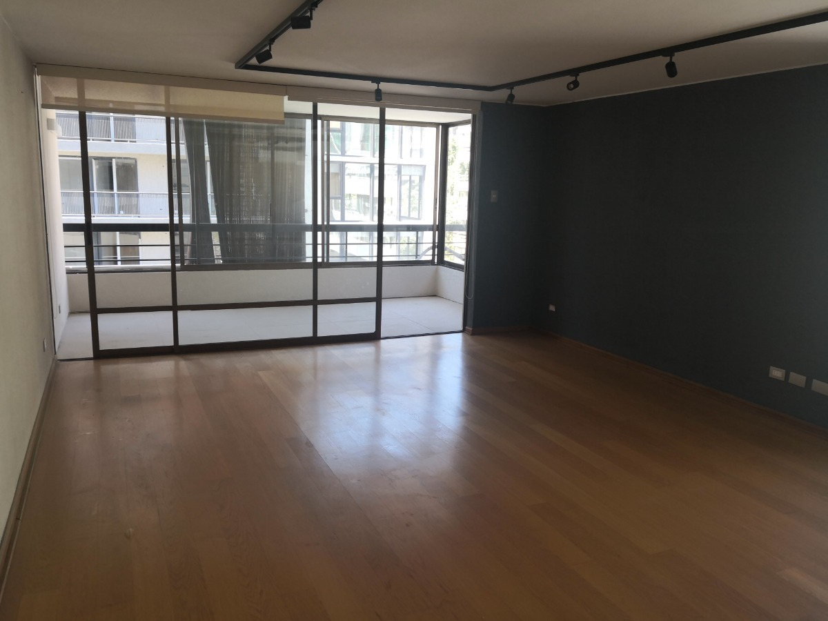 Venta Departamento NO 3D 3B 2E 1B Barrio El Golf - Las Condes