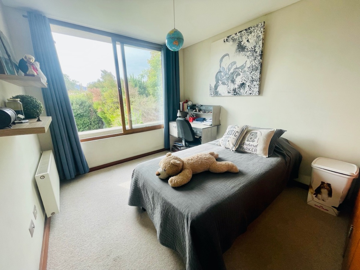 Venta Casa NO 5D en suite Walk-in cl&oacute;set 5B 2E 1B Chicureo - Colina