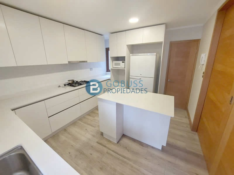 Venta Casa NOSP 4D en suite Walk-in cl&oacute;set 5B 2E La Llaver&iacute;a - Vitacura