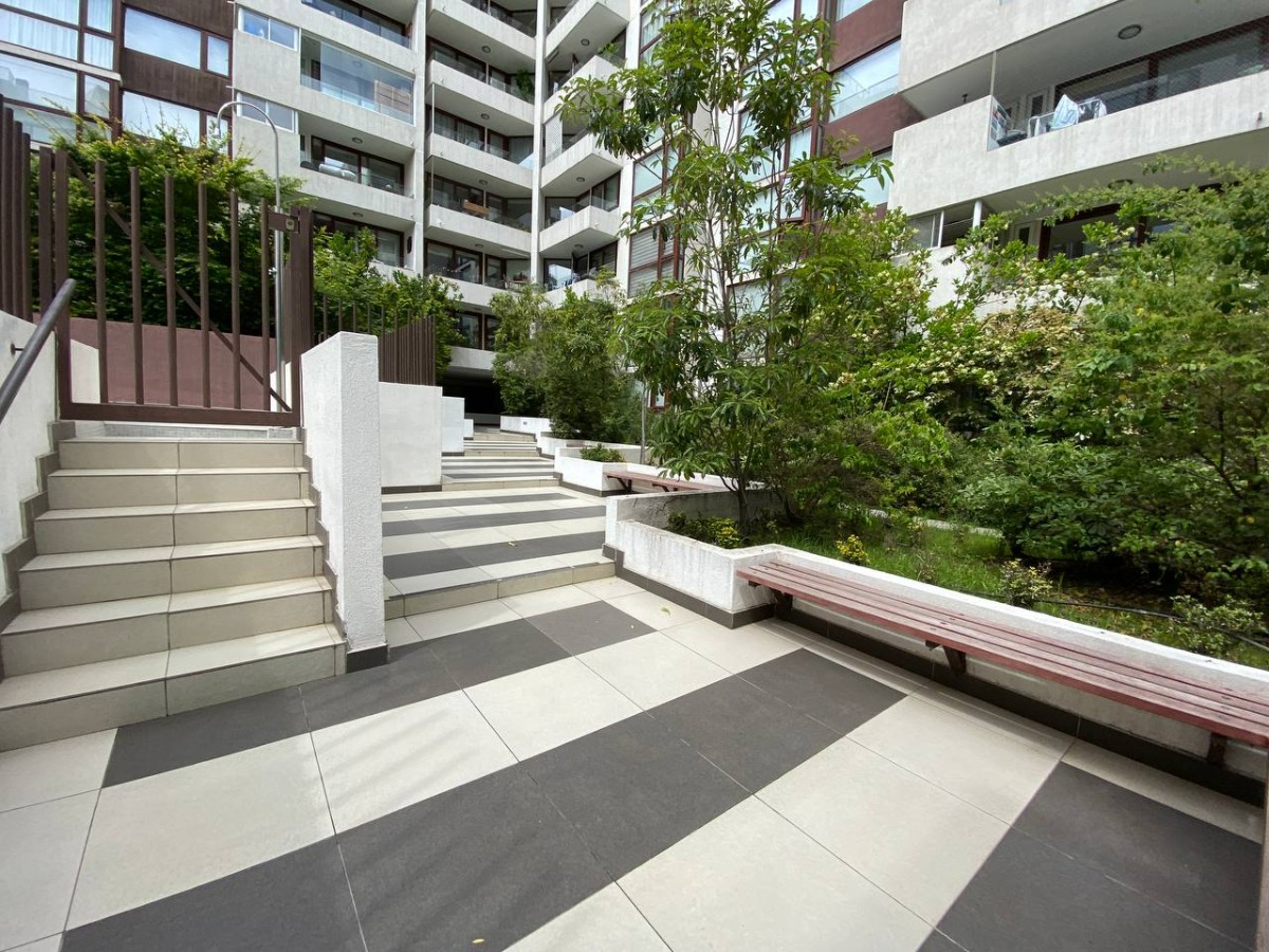 Arriendo Departamento NO 2D en suite Walk-in cl&oacute;set 2B 1E 1B Quinchamal&iacute; - Las Condes