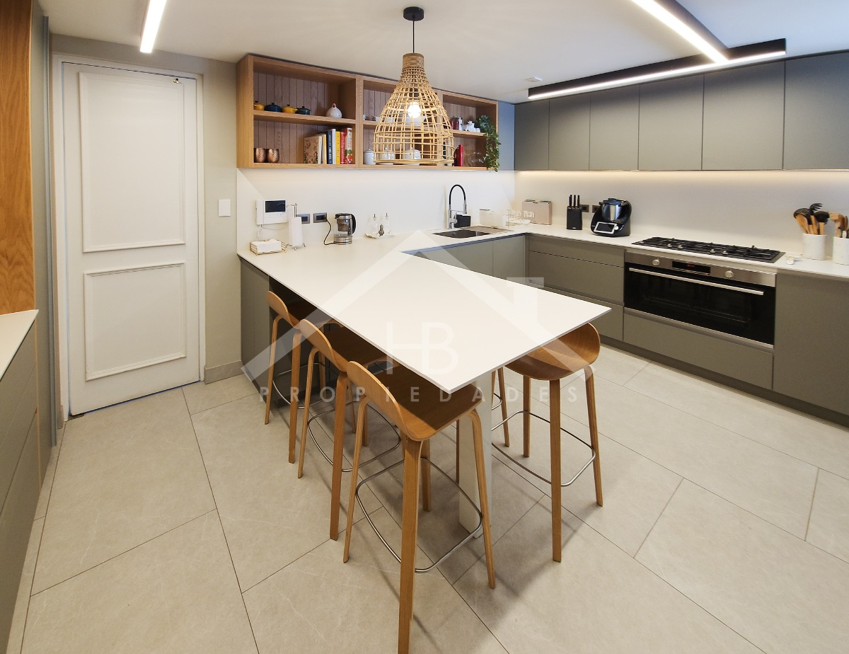 Venta Casa 5D en suite Walk-in cl&oacute;set 5B 3E 2B La Dehesa - Lo Barnechea