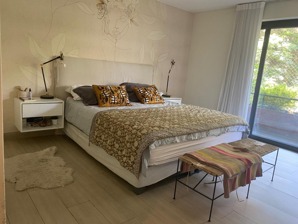 Venta Departamento Remodelado NO 3D en suite Walk-in cl&oacute;set 3B 2E 1B Parque Bicentenario - Vitacura