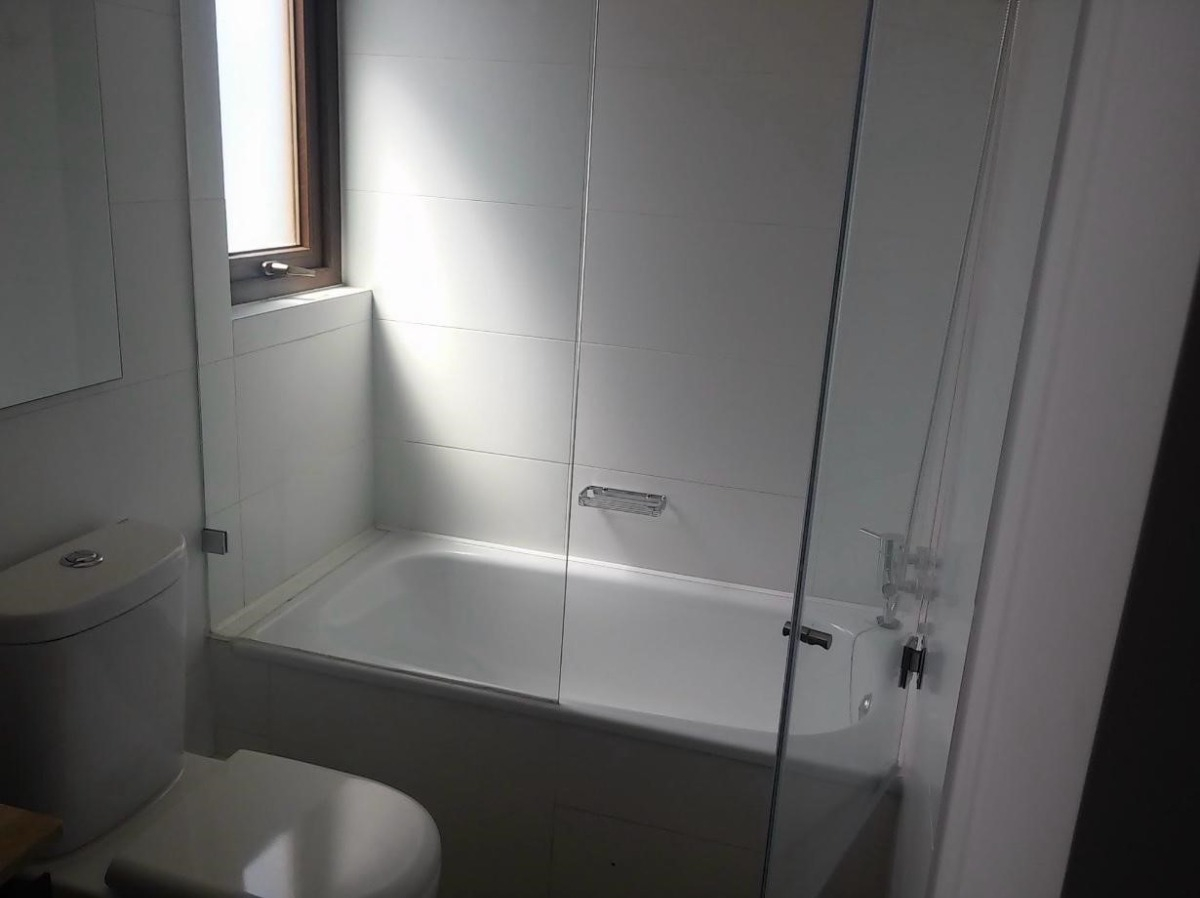 Venta Departamento O 1D en suite Walk-in cl&oacute;set 1B 1E 1B Metro Manquehue - Apumanque - Las Condes