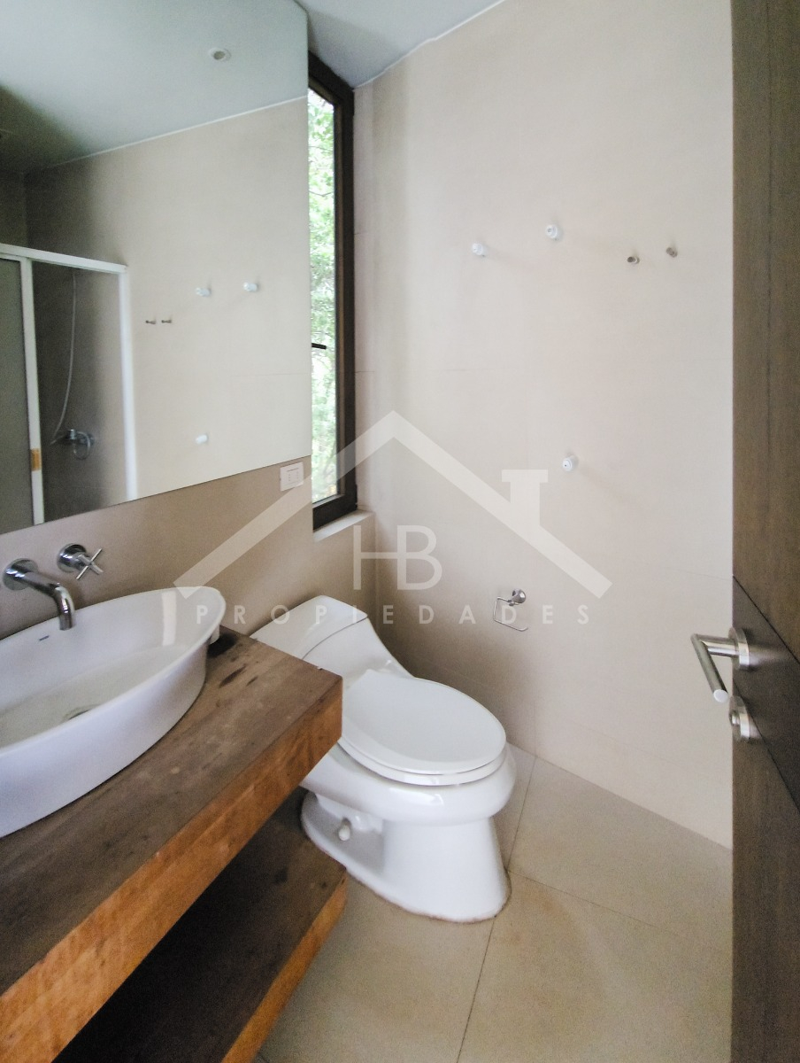 Venta Casa NO 5D en suite Walk-in cl&oacute;set 6B 3E 2B La Dehesa - Lo Barnechea