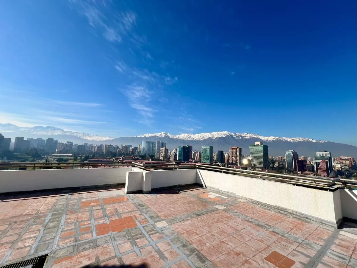 Venta Departamento SO 4D en suite Walk-in cl&oacute;set 3B 2E 1B Metro Escuela Militar - Las Condes