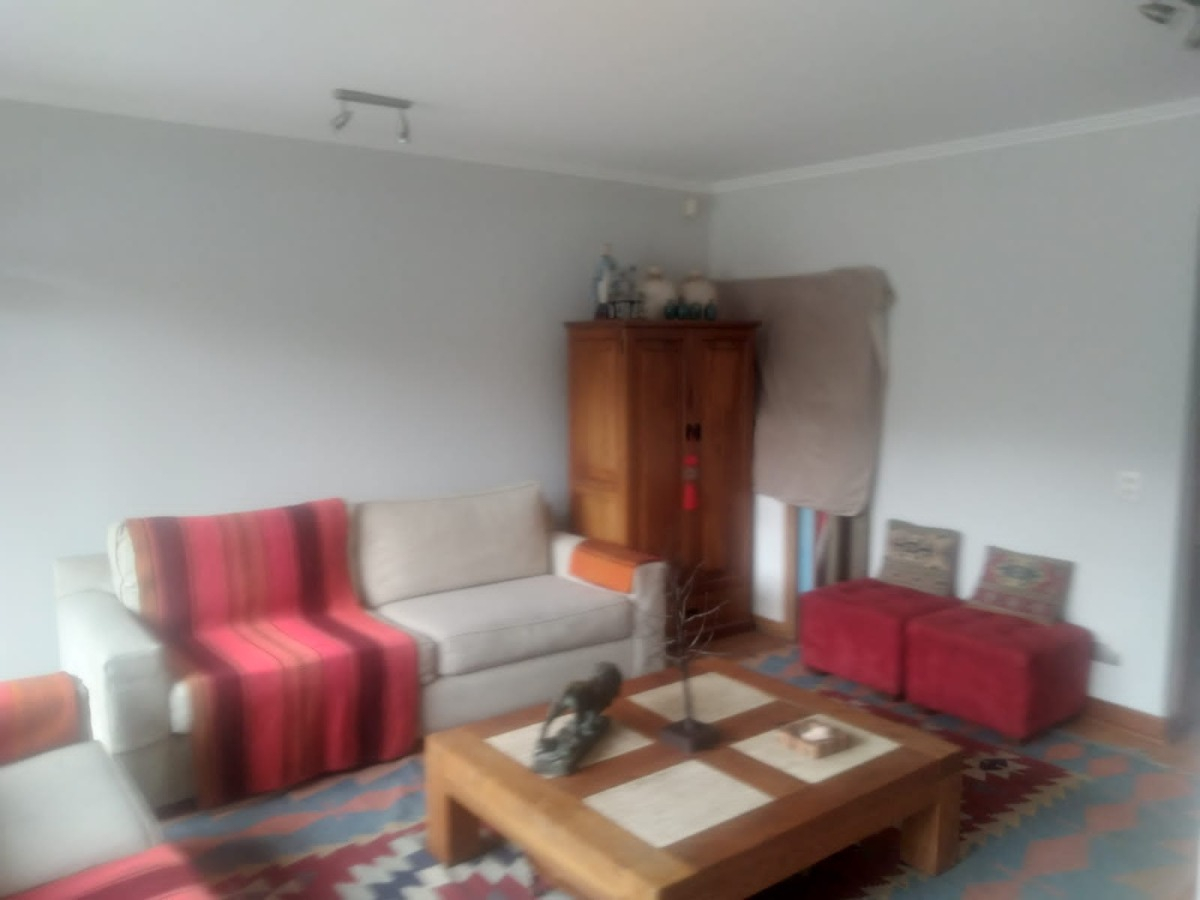 Venta Casa NP 5D en suite Walk-in cl&oacute;set 4B 2E La Dehesa - Lo Barnechea