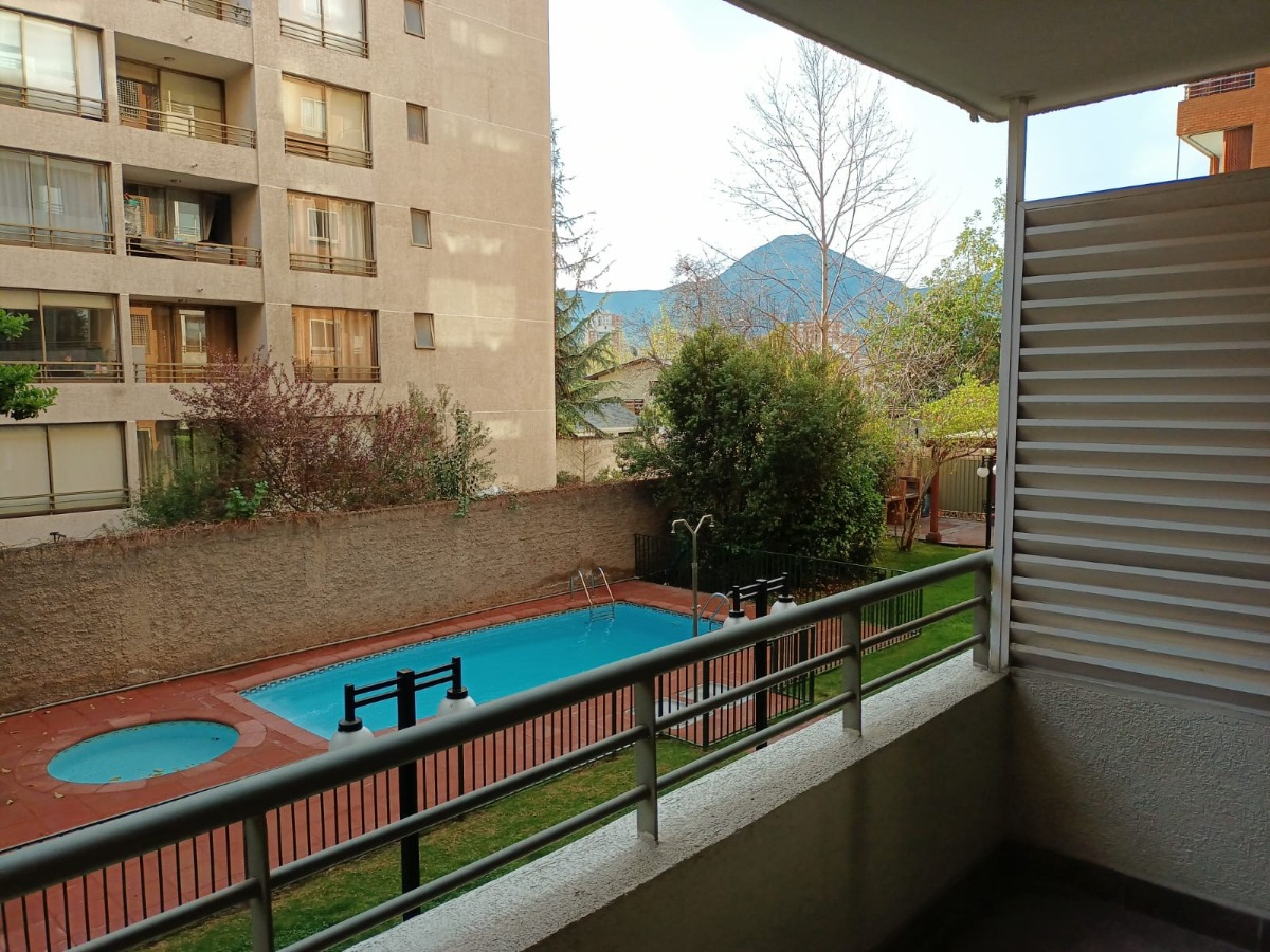 Venta Departamento 2D Metro Hernando de Magallanes - Las Condes