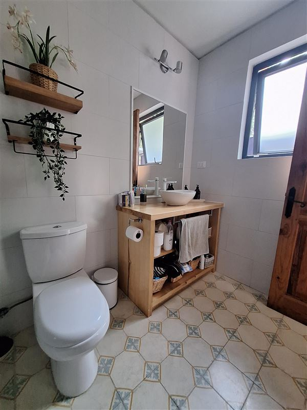 Venta Casa Oriente 4D en suite 4B 2E 1B Los Trapenses - Lo Barnechea