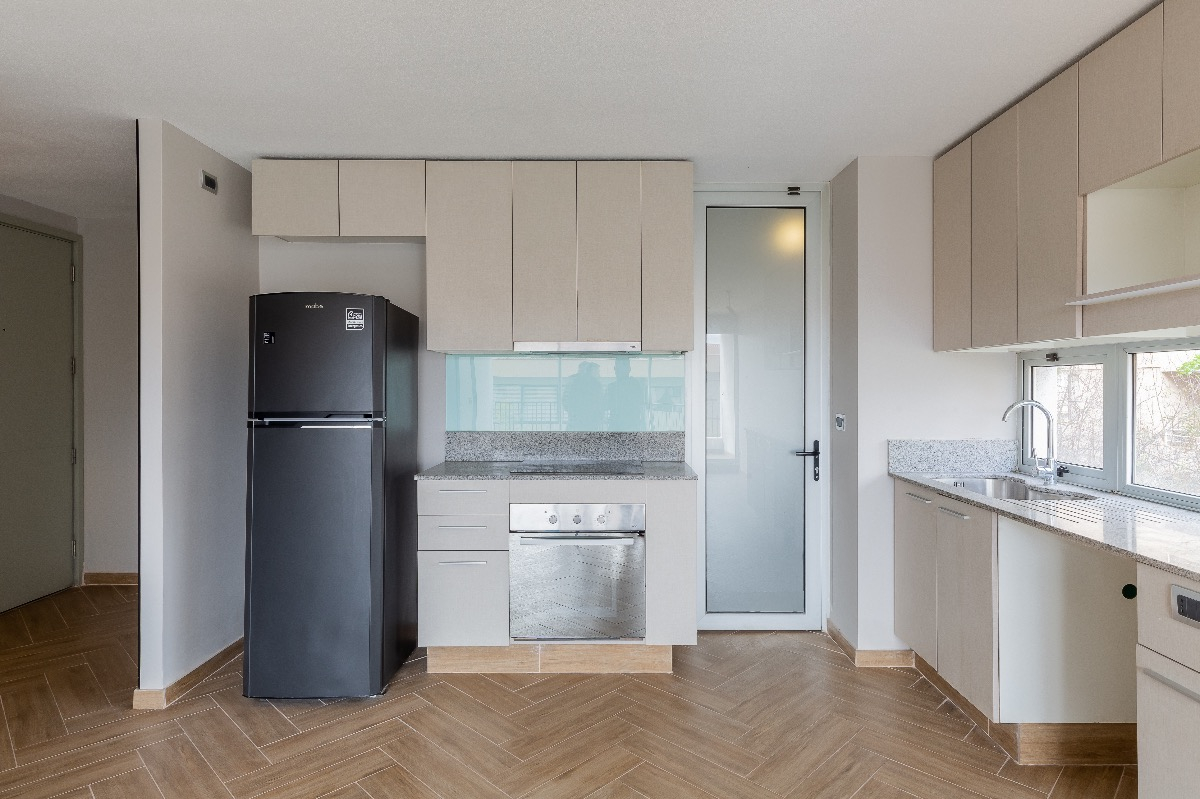 Arriendo Departamento SP 2D en suite 2B 1E In&eacute;s de Su&aacute;rez - Providencia